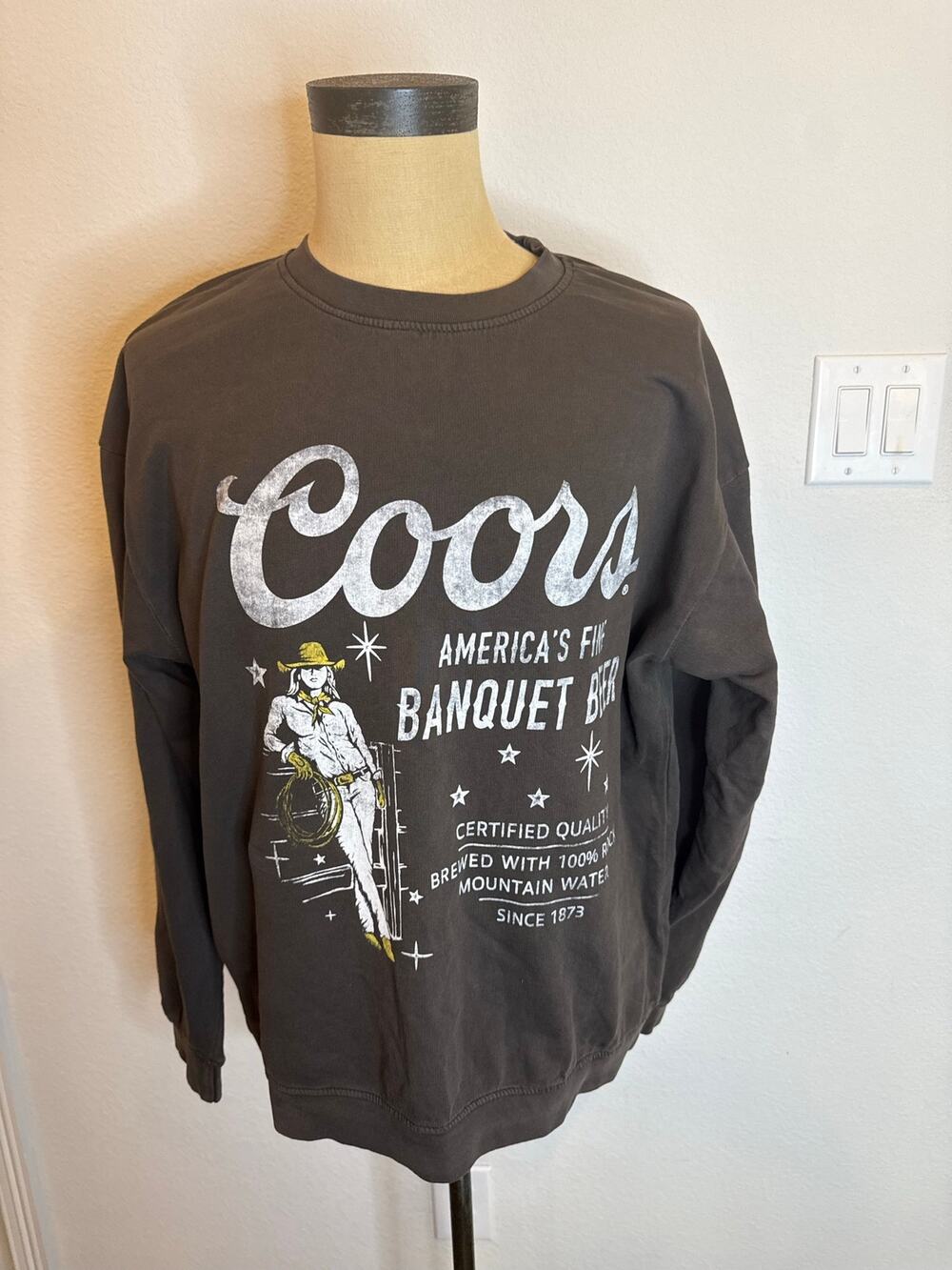 Coors Banquet Beer Western Rodeo Cowboy Crew Neck Sweatshirt Top Shirt L